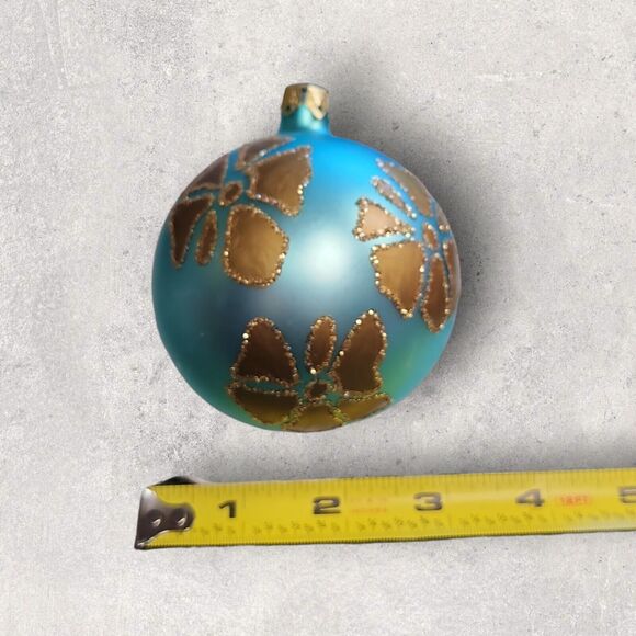 Vintage Set of 2 Hand‑Painted Hibiscus Christmas Ornaments Red Blue Gold Glitter - Picture 6 of 7